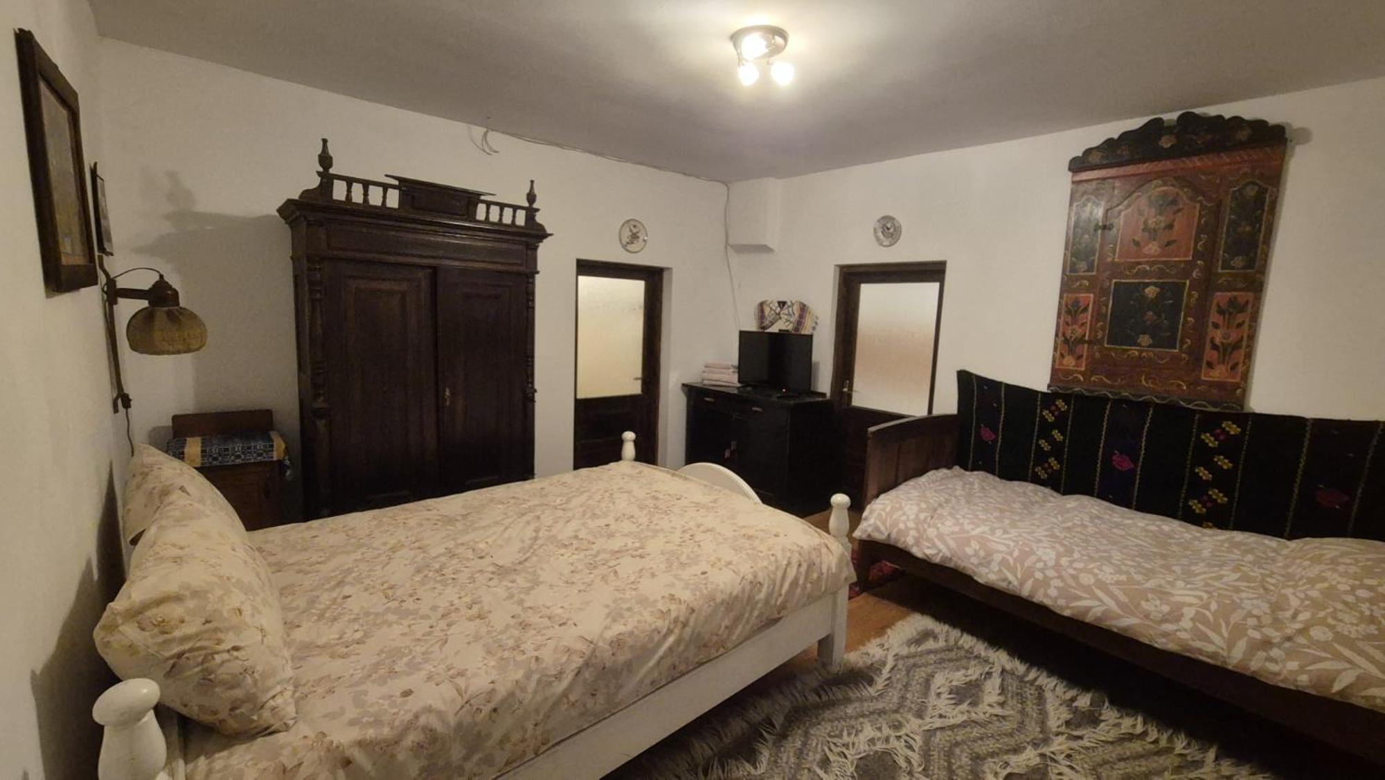 Casa Traditionala Transilvaneana Rucar  Habitación foto